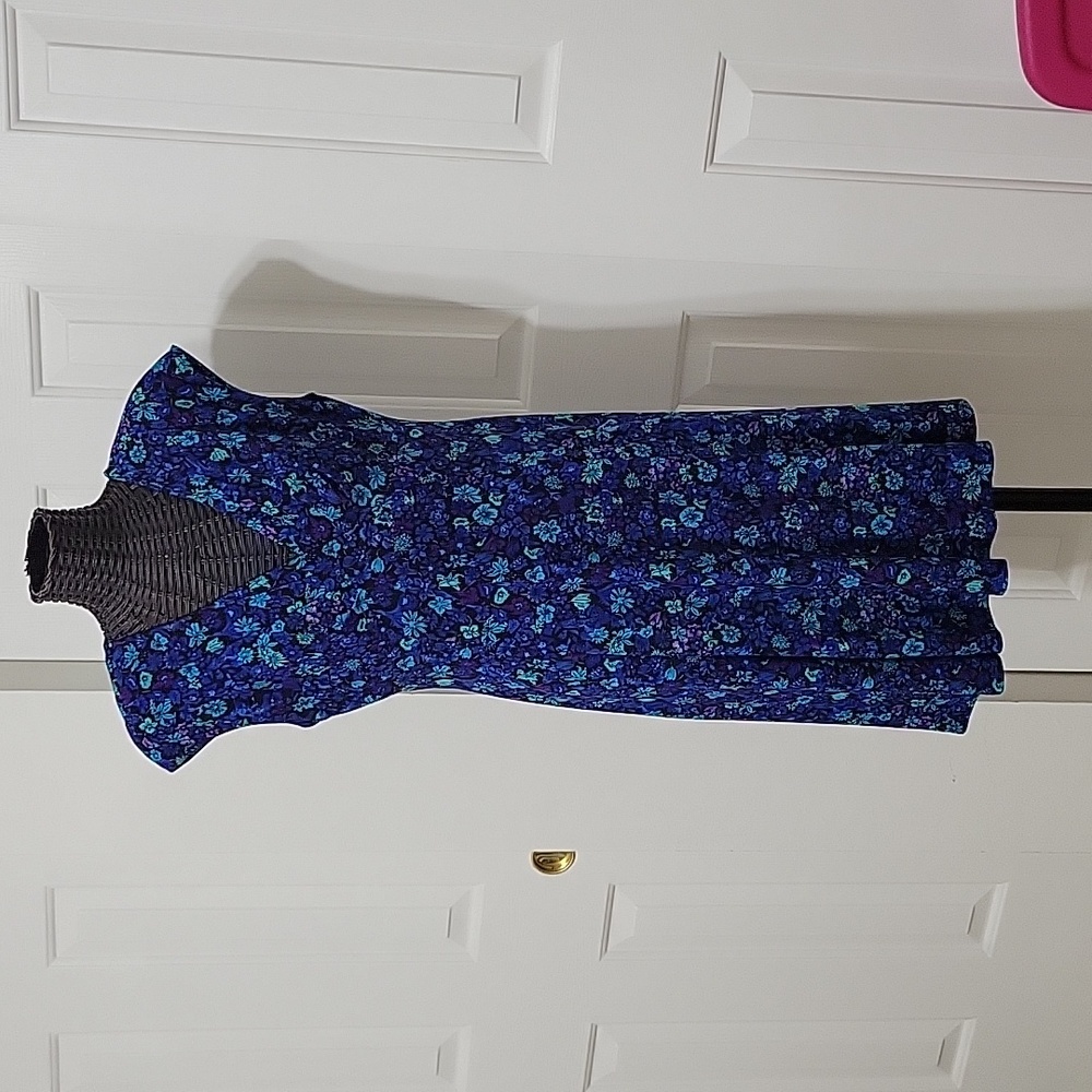 Jones of New York Dress Size 8 floral